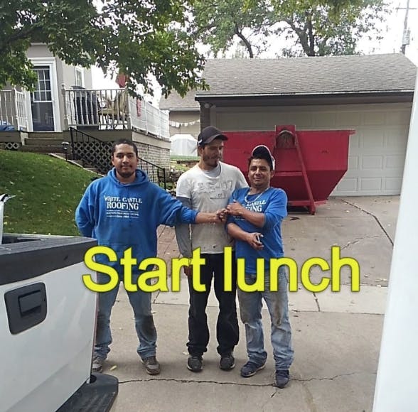 whitecastle-crew-lunch-companycam-photo